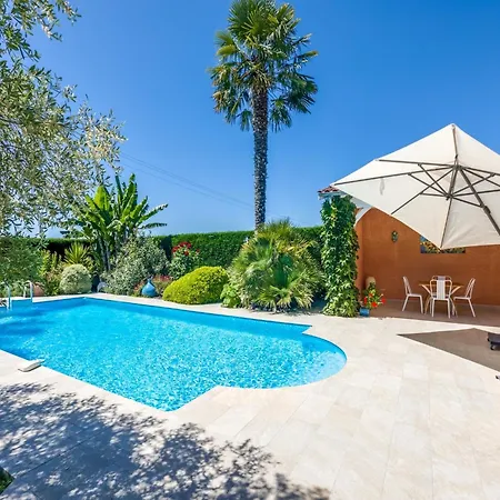 In With Pool