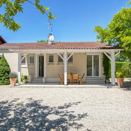 In With Pool * Barry-d'Islemade