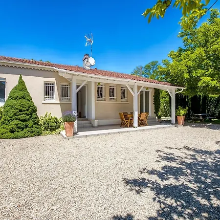 In With Pool Casa de Férias Barry-d'Islemade