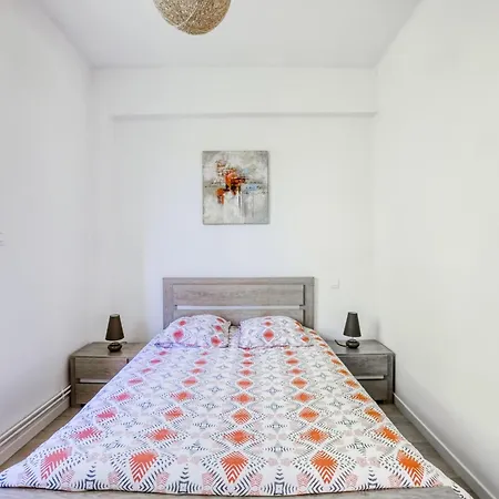 In With Pool Casa de Férias