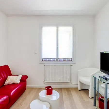 In With Pool Casa de Férias *